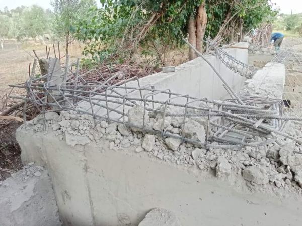 انهيار سقيفة حديثة التشييد بوزان يخلف مصابا ويسائل جودة الأشغال العمومية